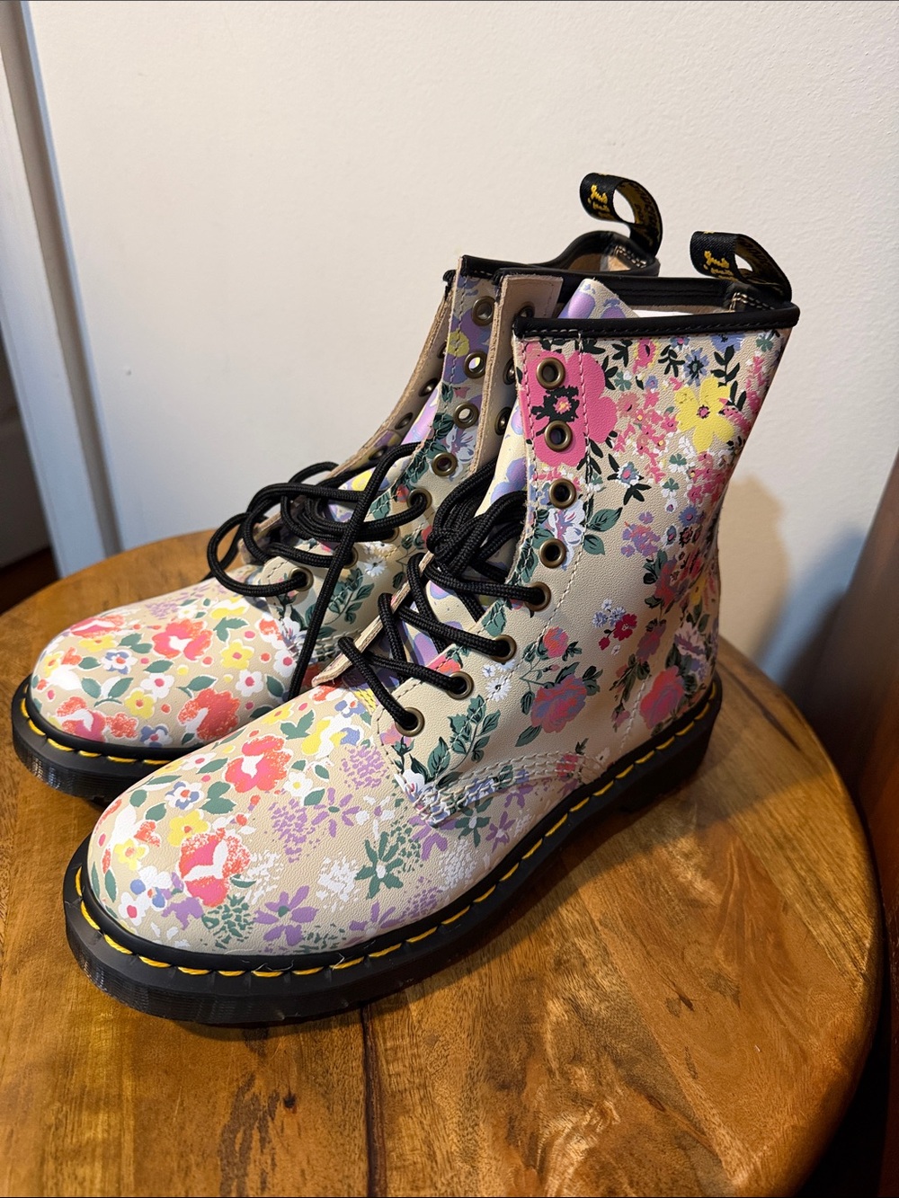 Dr. Martens 1460 Pascal in Parchment Beige Floral Mash Up Women's Size 9